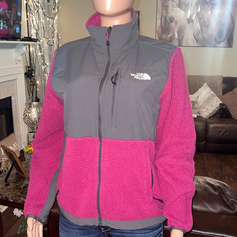 The North Face - Picture 1 of 3